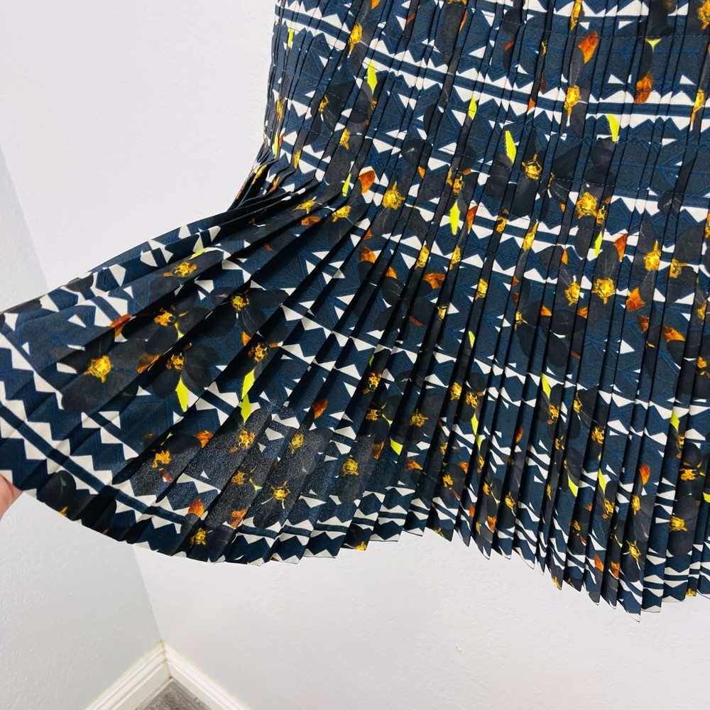 J.Crew Pleated Lattice Skirt In Hidden Floral Size 4 - Picture 3 of 6
